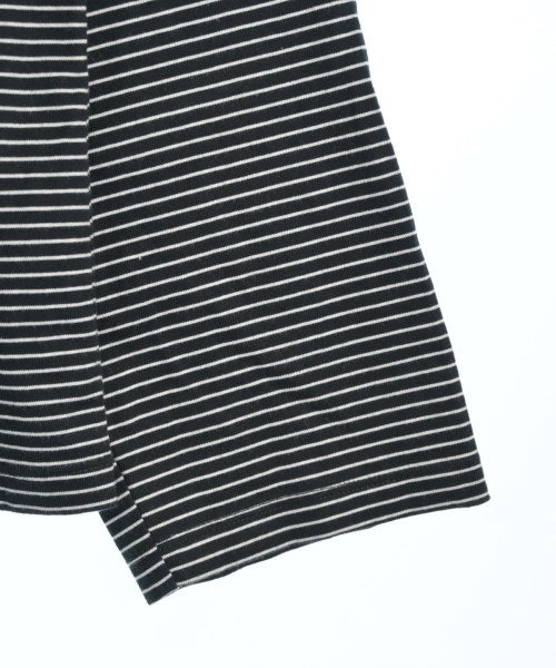 A.P.C. เสื้อยืด/เสื้อท็อปส์