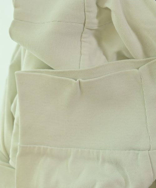 A.P.C. เสื้อยืด/เสื้อท็อปส์