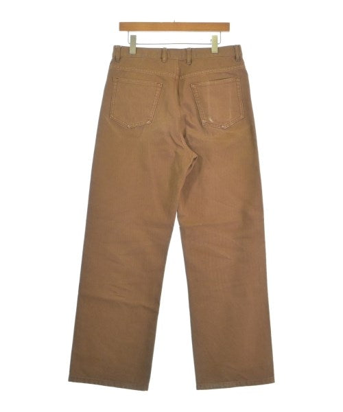 A.P.C. ชิโน่