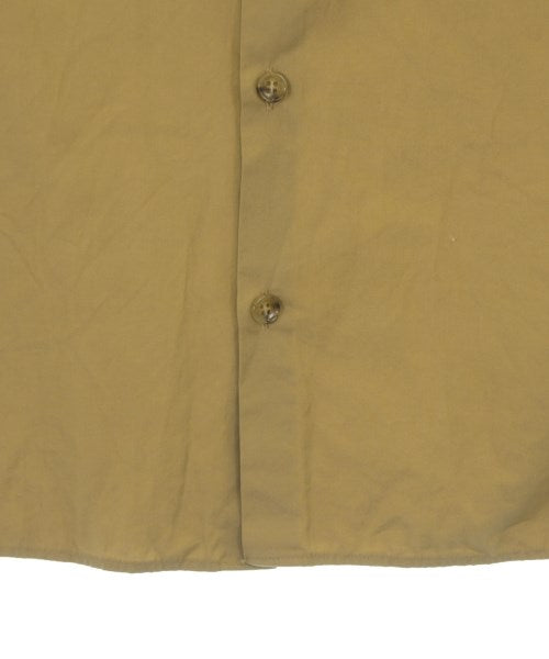 A.P.C. เสื้อลำลอง