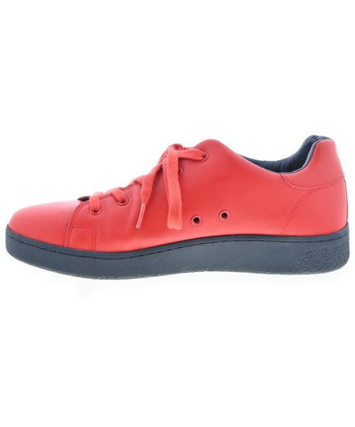 A.P.C. รองเท้าผ้าใบ