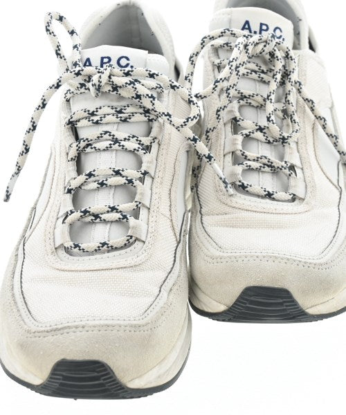 A.P.C. รองเท้าผ้าใบ