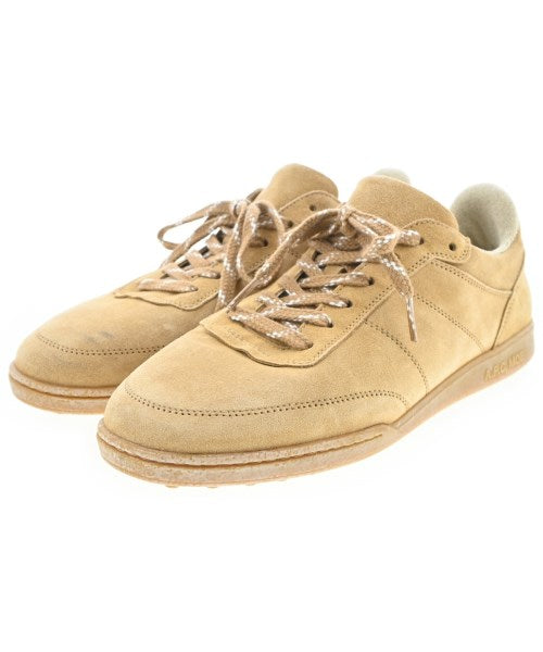 A.P.C. รองเท้าผ้าใบ