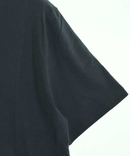 A.P.C. เสื้อยืด/เสื้อท็อปส์