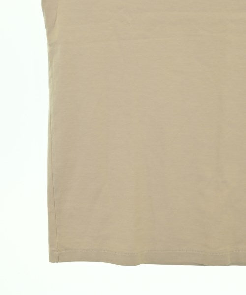 A.P.C. เสื้อยืด/เสื้อท็อปส์