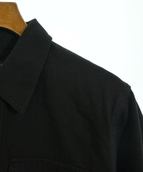 A.P.C. เสื้อลำลอง