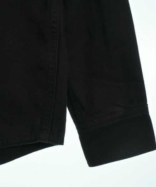 A.P.C. เสื้อลำลอง