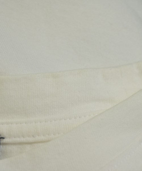 A.P.C. เสื้อยืด/เสื้อท็อปส์