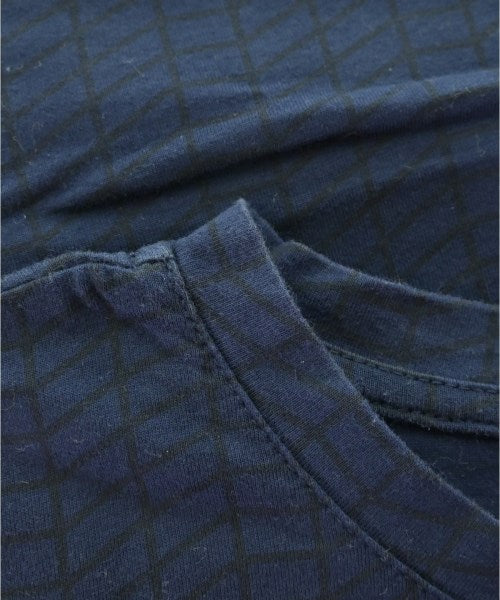 A.P.C. เสื้อยืด/เสื้อท็อปส์