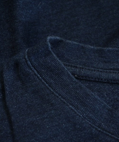 A.P.C. เสื้อยืด/เสื้อท็อปส์