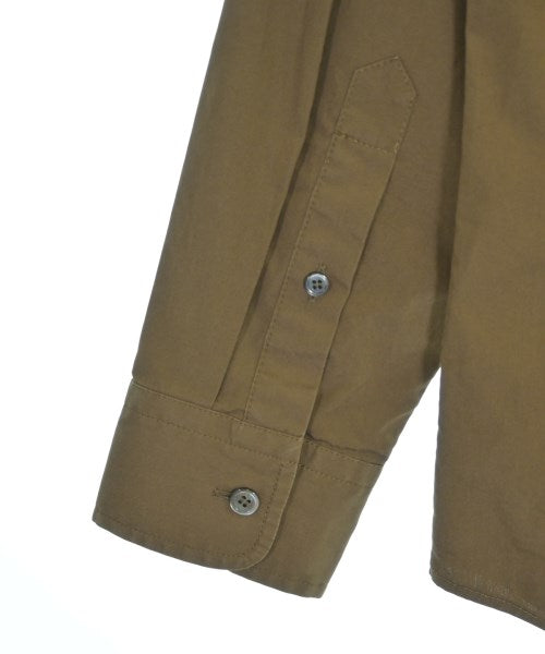 A.P.C. เสื้อลำลอง