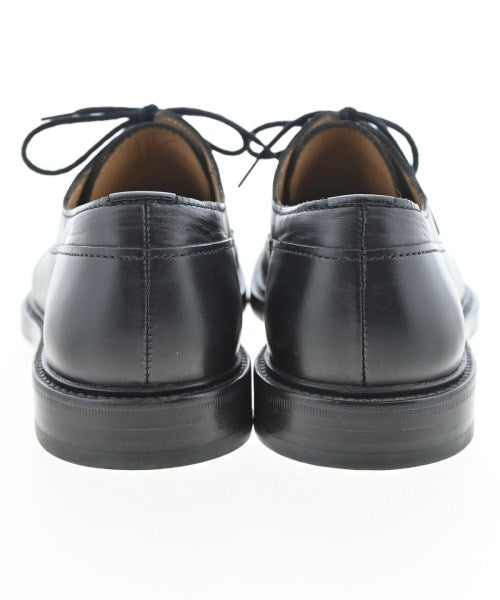 A.P.C. รองเท้าสวมทางการ