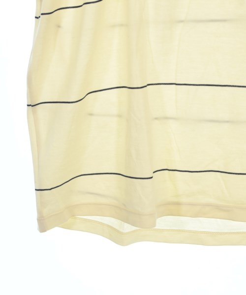 A.P.C. เสื้อยืด/เสื้อท็อปส์