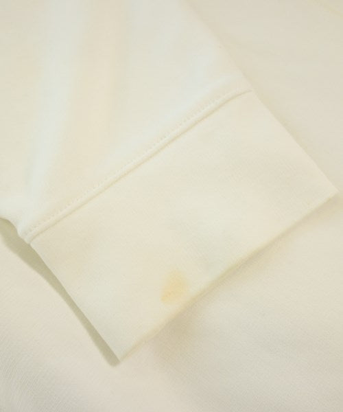 A.P.C. เสื้อยืด/เสื้อท็อปส์