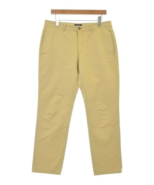 A.P.C. ชิโน่