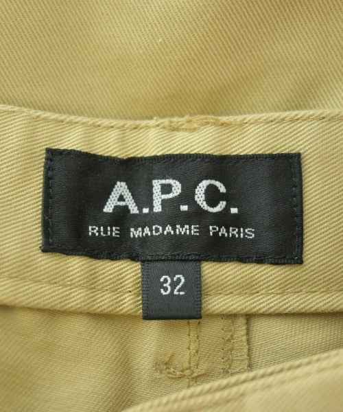 A.P.C. ชิโน่