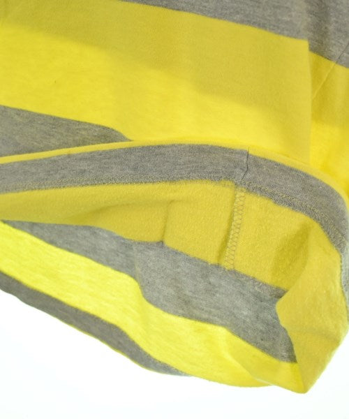 A.P.C. เสื้อยืด/เสื้อท็อปส์