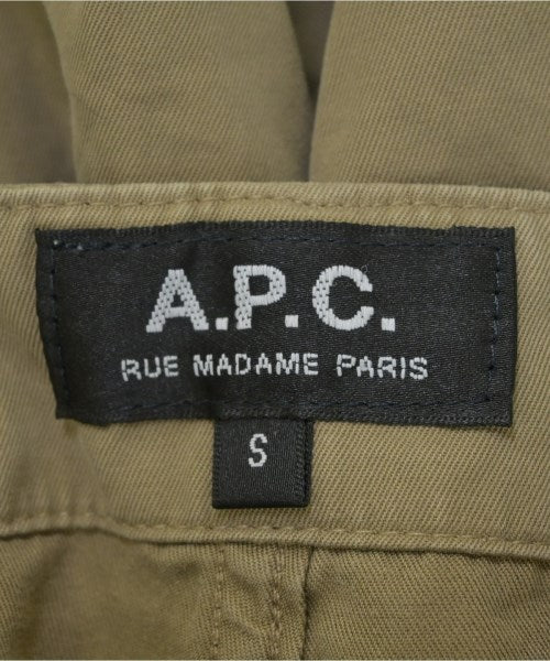 A.P.C. ชิโน่