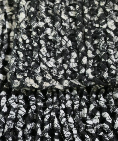 DES PRES เสื้อกันหนาว