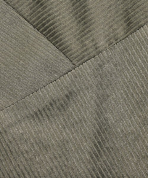 DES PRES กระโปรงยาวถึงเข่า