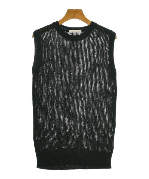 GALERIE VIE เสื้อแขนกุด