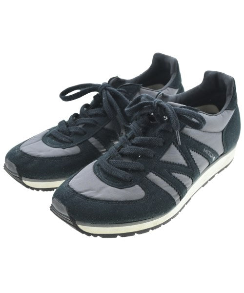 MARGARET HOWELL รองเท้าผ้าใบ