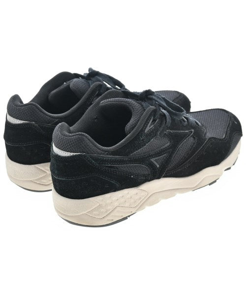 MARGARET HOWELL รองเท้าผ้าใบ