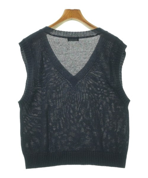 MARGARET HOWELL เสื้อแขนกุด