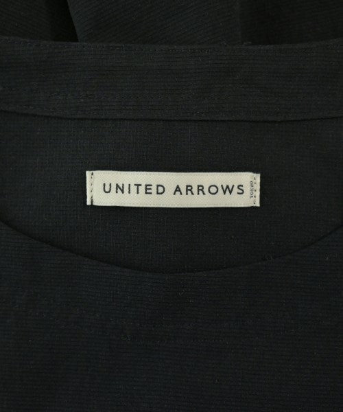 UNITED ARROWS เสื้อยืด/เสื้อท็อปส์