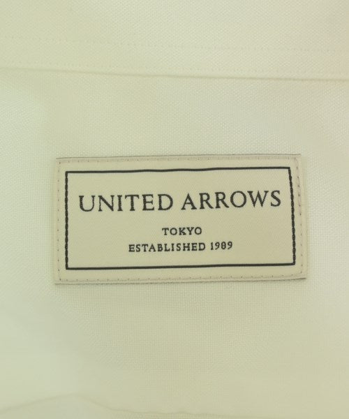 UNITED ARROWS เสื้อลำลอง