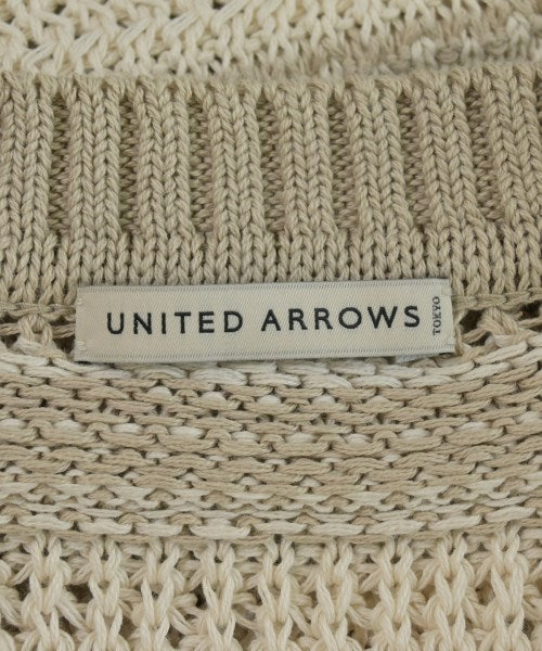 UNITED ARROWS เสื้อกั๊ก