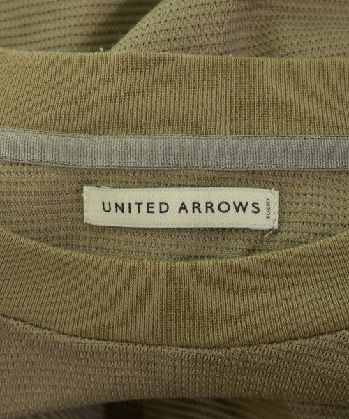UNITED ARROWS เสื้อยืด/เสื้อท็อปส์