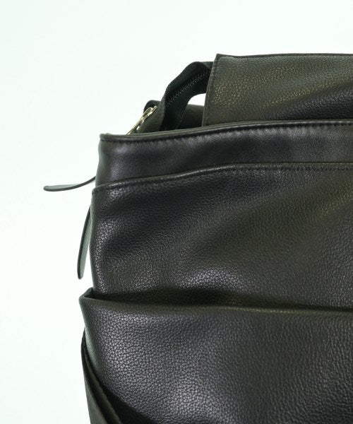 UNITED ARROWS กระเป๋าสะพาย