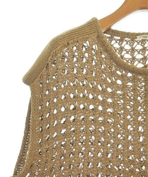 IENA เสื้อแขนกุด