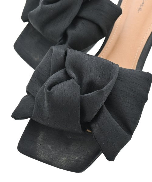 IENA รองเท้าแตะ