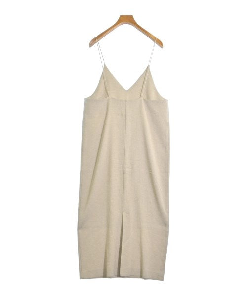 IENA ชุดเดรส