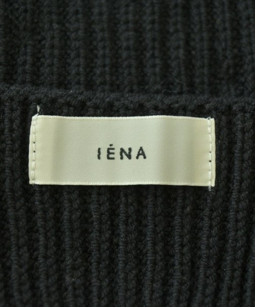 IENA เสื้อแขนกุด