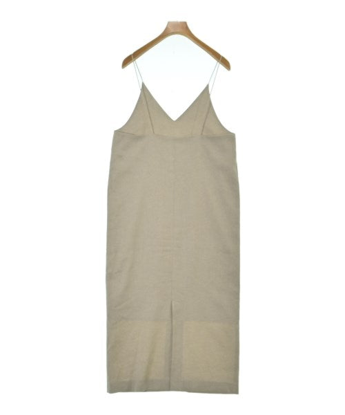 IENA ชุดเดรส