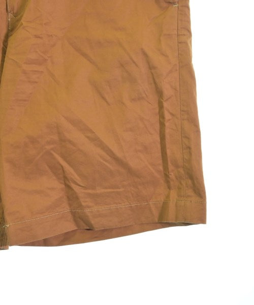 TOMORROWLAND กางเกงขาสั้น