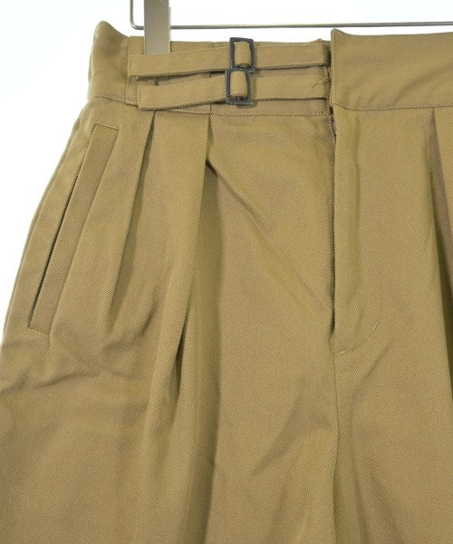 TOMORROWLAND กางเกงขาสั้น