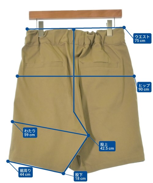 TOMORROWLAND กางเกงขาสั้น