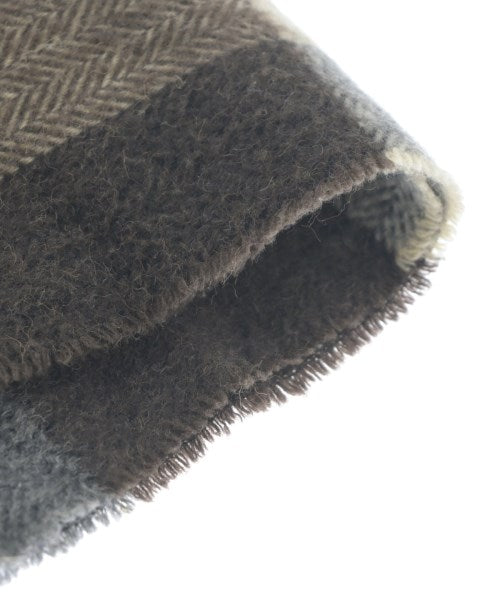 TOMORROWLAND ผ้าพันคอกันหนาว