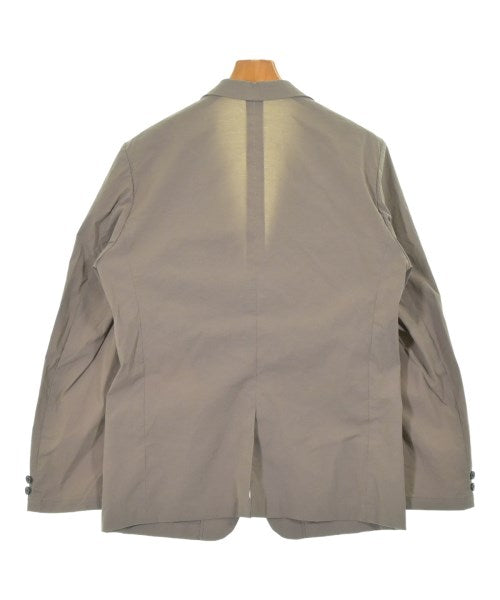 SHIPS ชุดสูทแบบครบเซต (อื่นๆ)