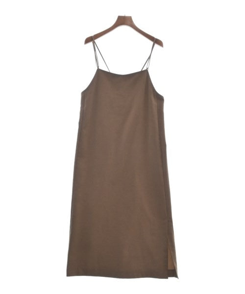 Spick and Span ชุดเดรส