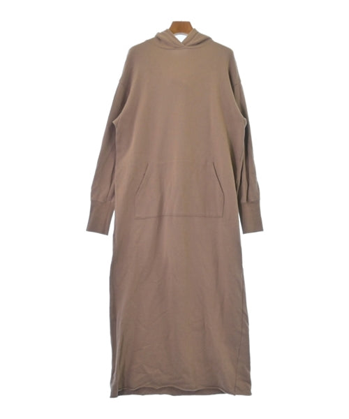 Spick and Span ชุดเดรส