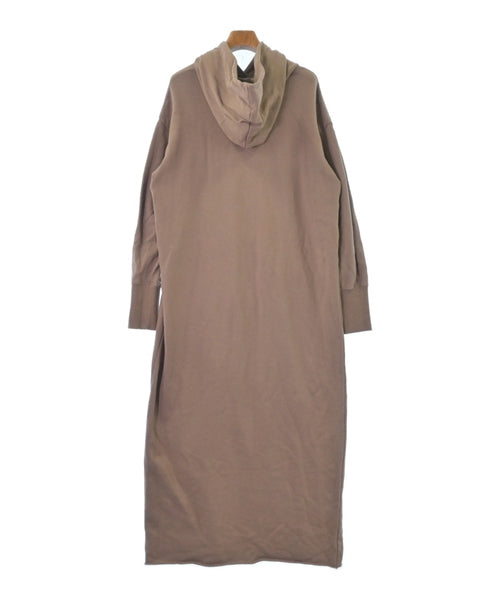 Spick and Span ชุดเดรส