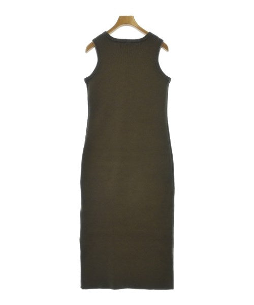 Spick and Span ชุดเดรส