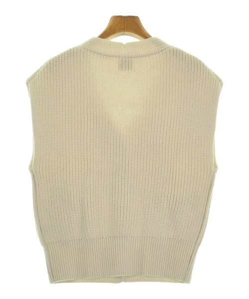 Spick and Span เสื้อกั๊ก