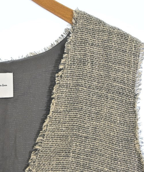 Spick and Span เสื้อกั๊ก