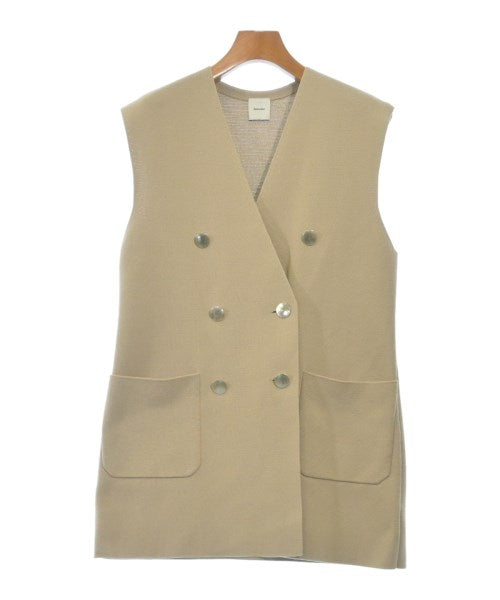 Spick and Span เสื้อกั๊ก